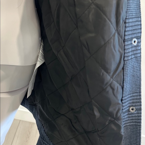 Volcom Navy Plaid winter snow Jacket - Picture 11 of 13